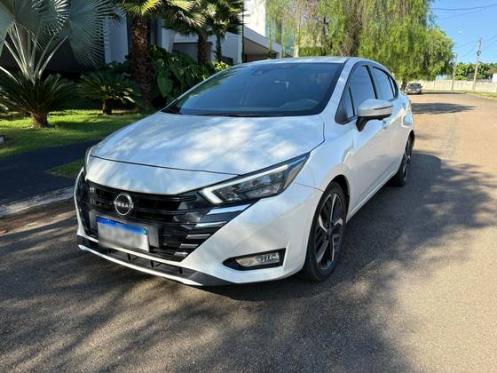 NISSAN VERSA 1.6 16V FLEX EXCLUSIVE XTRONIC